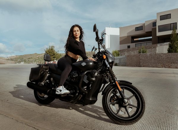 Étui carte grise : l'élégance naturelle et la protection assurée