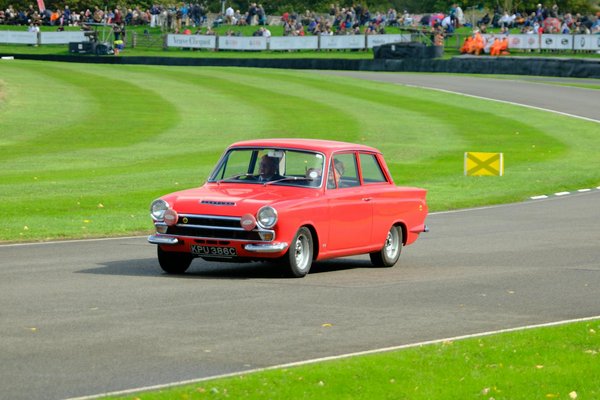 Votre garage voiture Ferrari expert près de Marseille